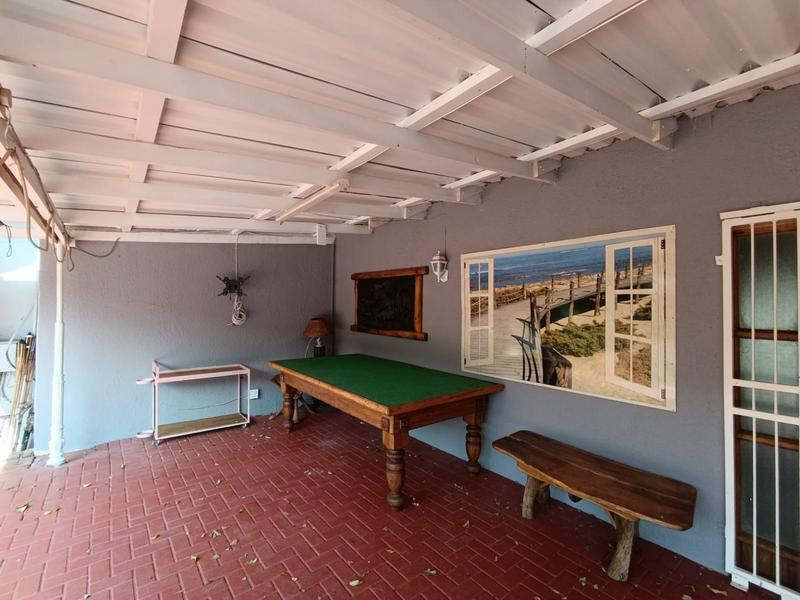 4 Bedroom Property for Sale in Middelburg Eastern Cape